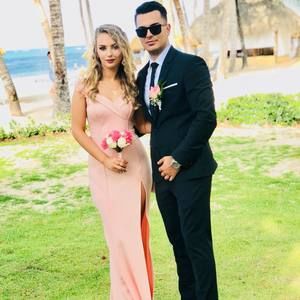 Meet your Posher, Lorida